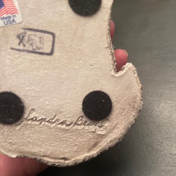 Sandra Brue Large Wolf Sculpture with pup pre owned - Picture 6 of 8